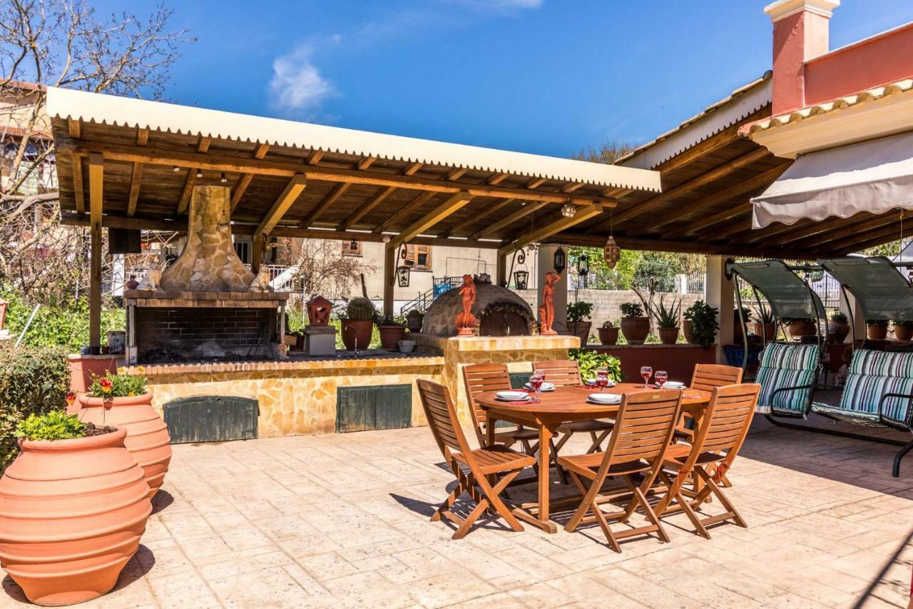 Antonela Sunshine Apartment By Corfu Escapes Perama  Exterior foto